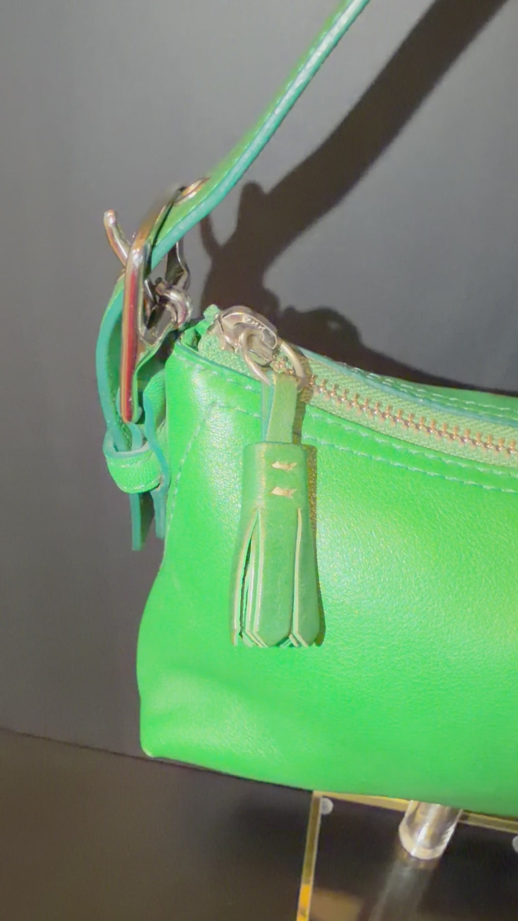 COACH 2004 Kelly Green Hamptons Soho Leather Demi Baguette *Rare